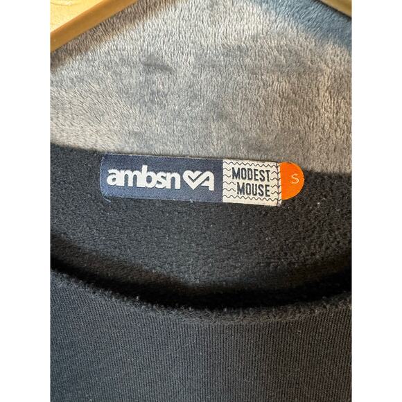 Modest Mouse Adult Small Shirt Rainbow Knot Sweatshirt Black Neon Ringer Shirt - Picture 5 of 7